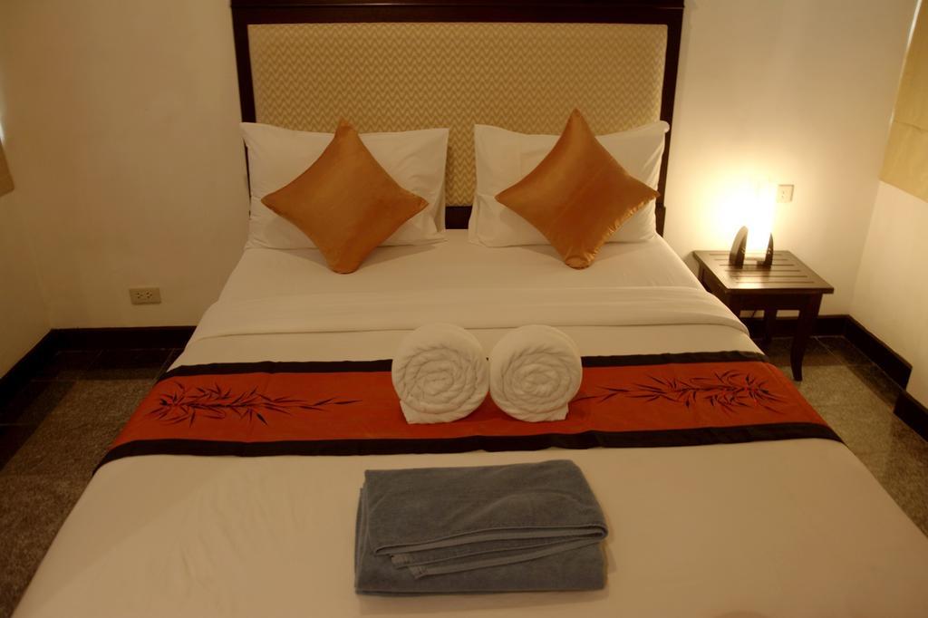 Washington Residence Phuket Rum bild
