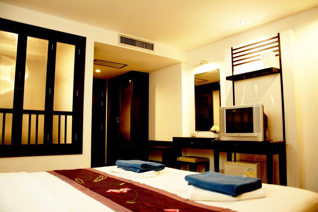 Washington Residence Phuket Rum bild